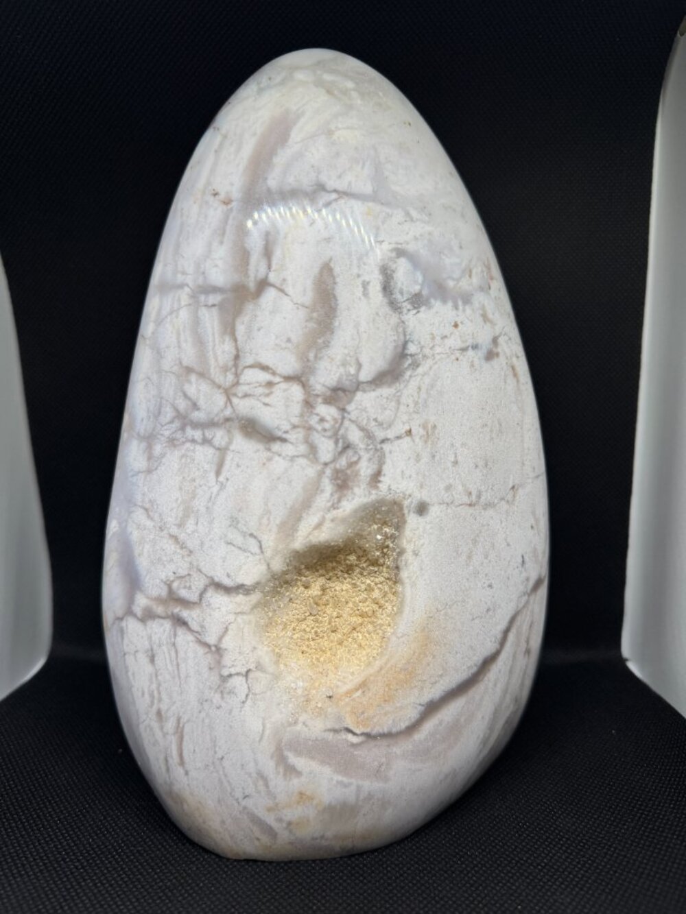 Display White Agate White Chalcedony) Freeform Egg Shape Specimen 2518g